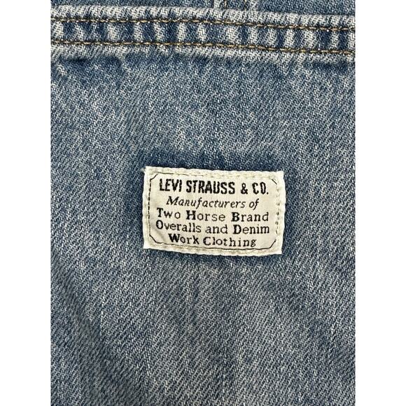 Levi's Women's Blue Denim Utility 4-1/2" Inseam Shortalls - Size L - Picture 2 of 8